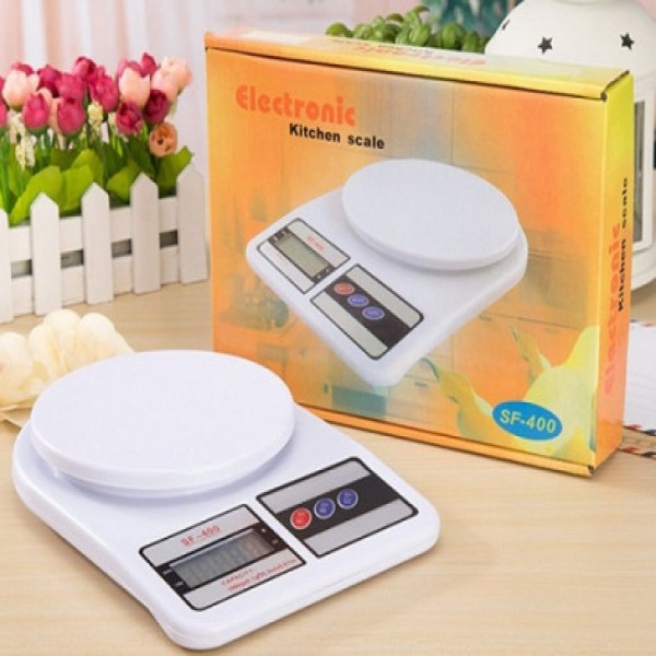 SF-400 Digital Kitchen Scale – Top View with LCD Display